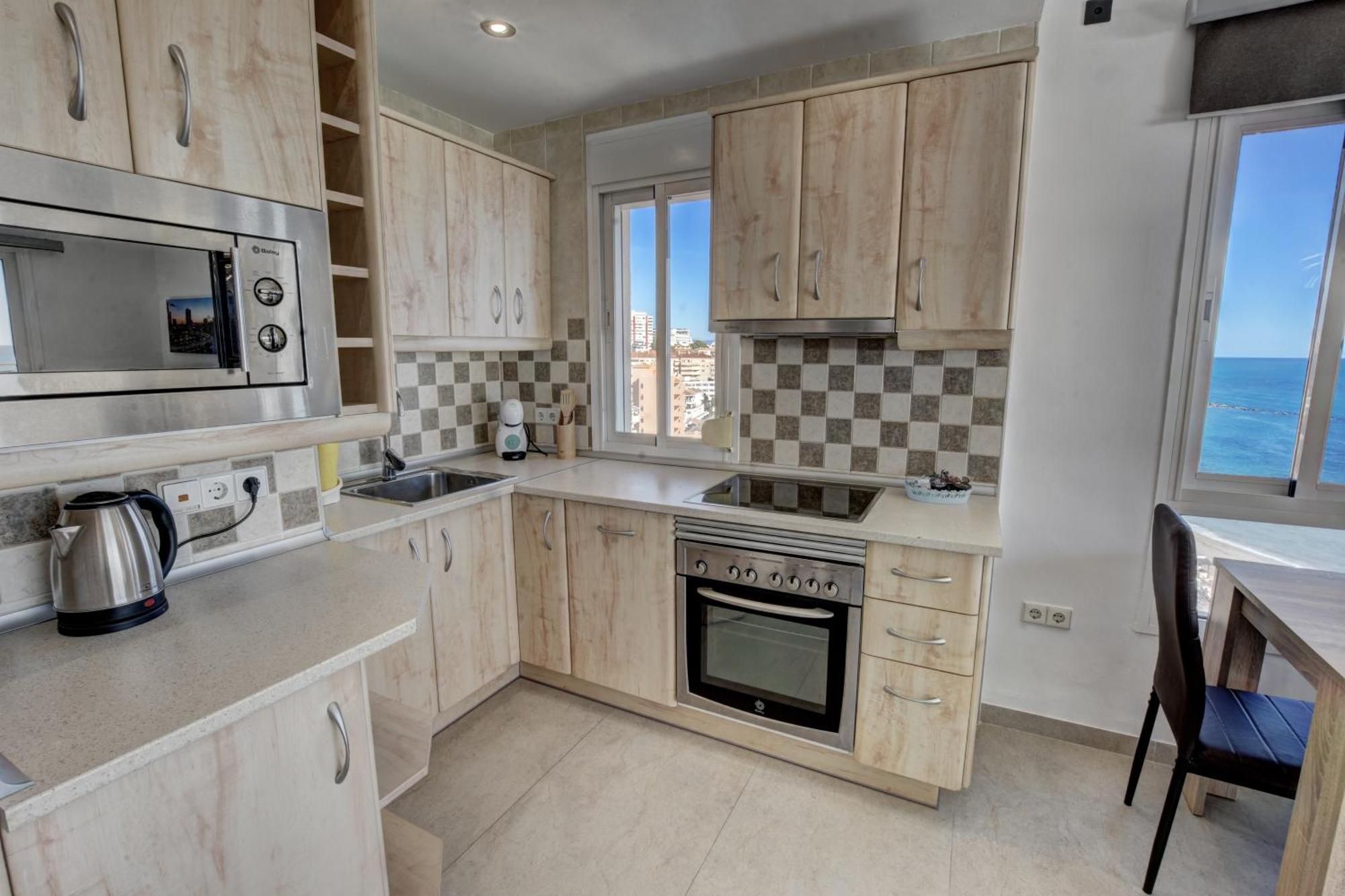 New Sunset Apartment - C&G Benal Beach Беналмадена Екстериор снимка