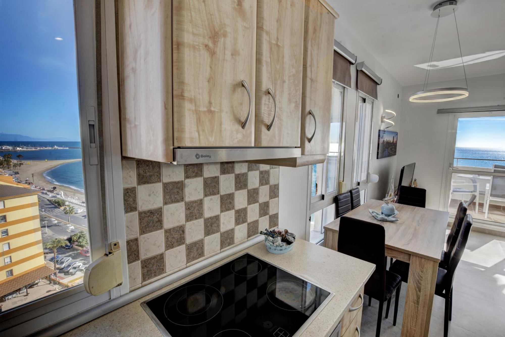 New Sunset Apartment - C&G Benal Beach Беналмадена Екстериор снимка