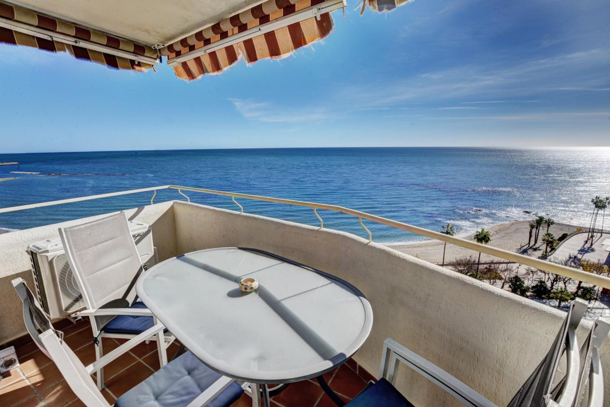 New Sunset Apartment - C&G Benal Beach Беналмадена Екстериор снимка