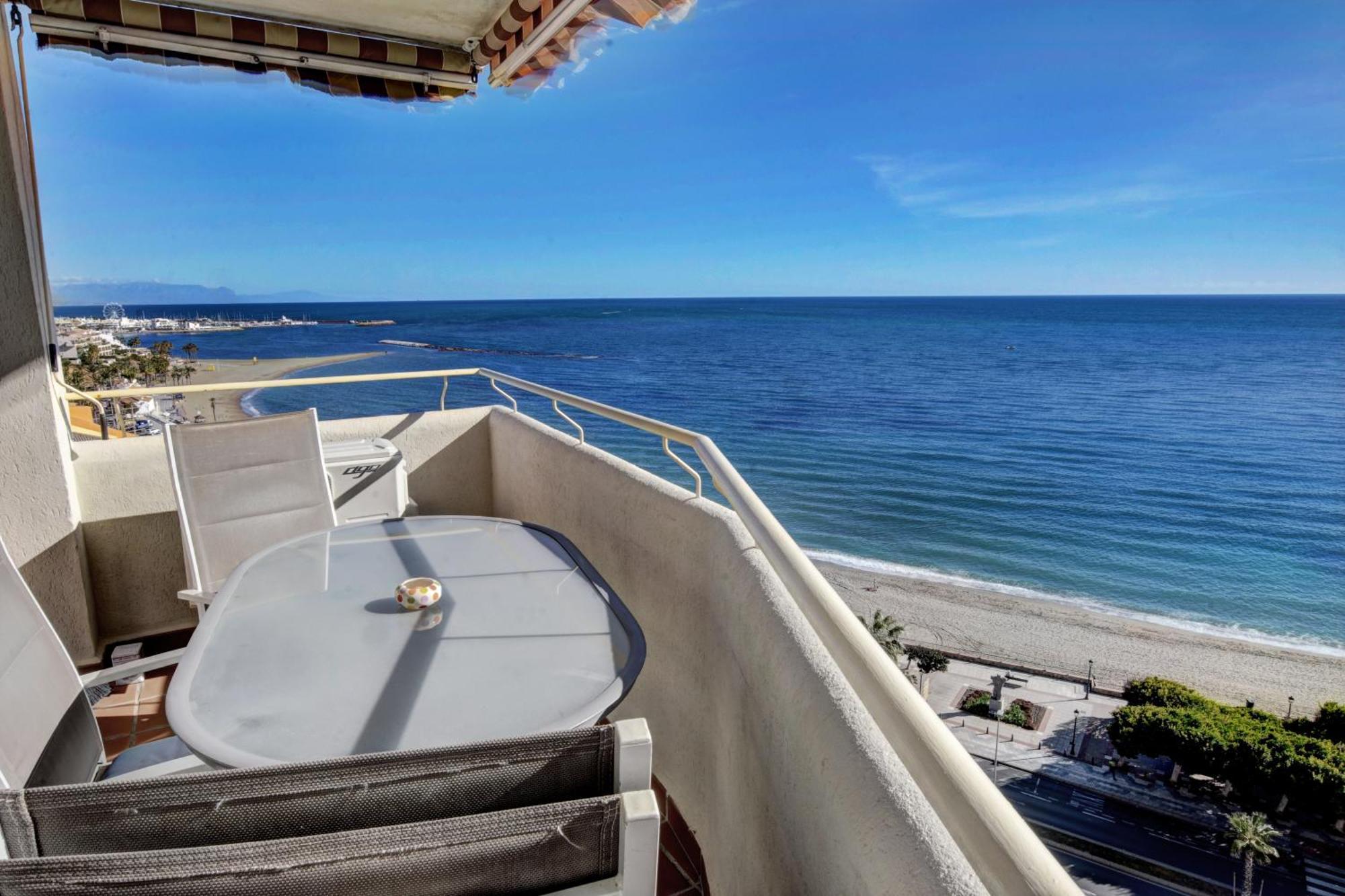 New Sunset Apartment - C&G Benal Beach Беналмадена Екстериор снимка
